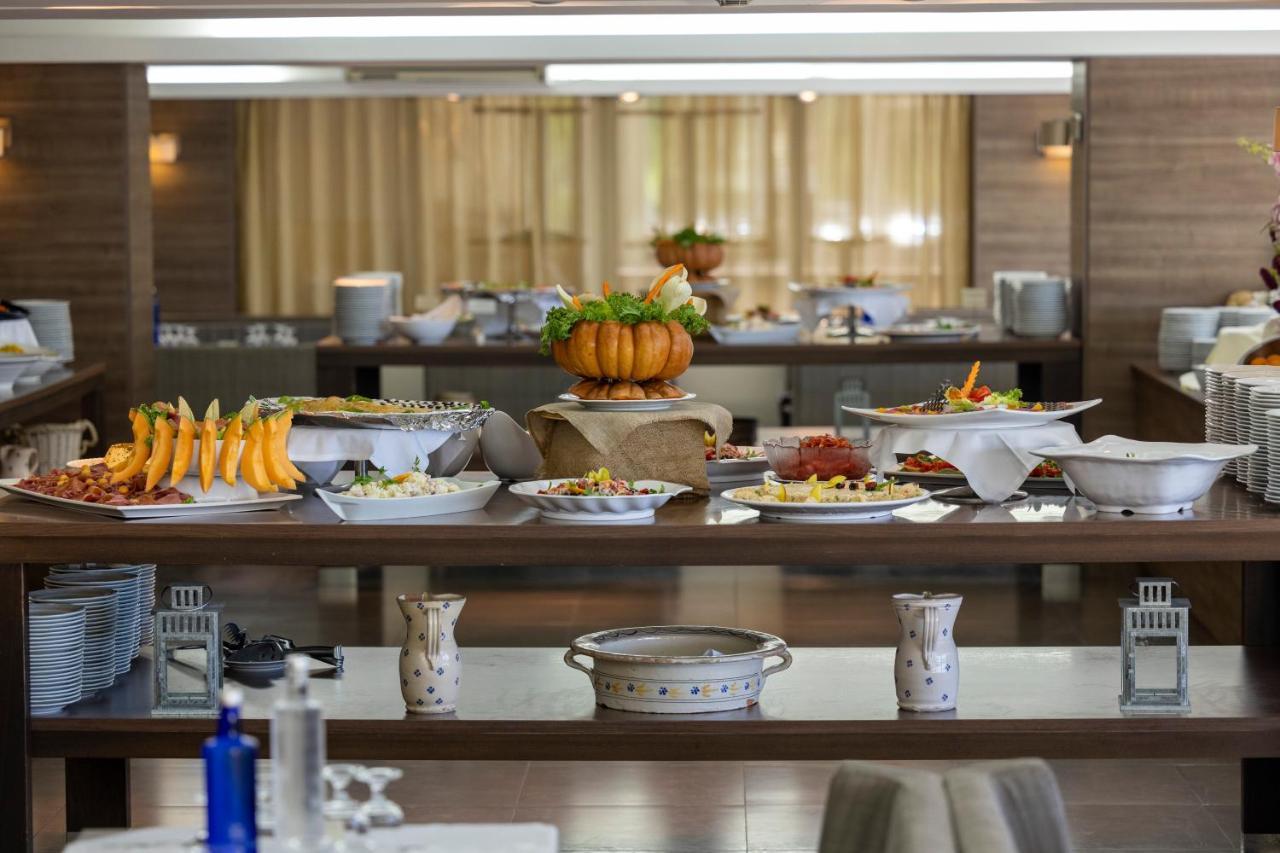 Hotel Pugnochiuso Del Faro 4*